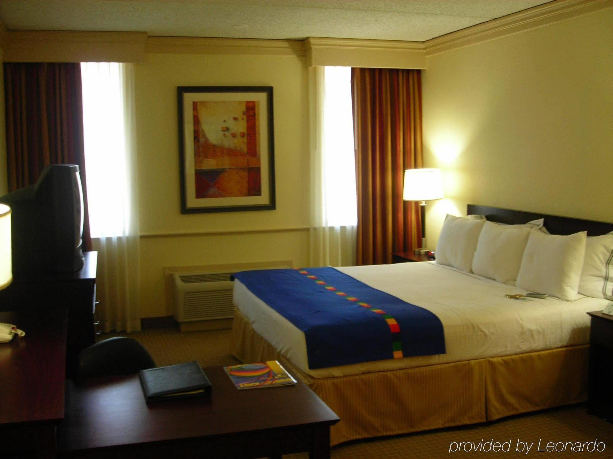 Love Field Hotel & Suites Dallas Zimmer foto